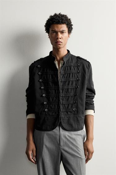 CROPPED FIT JACKET WITH TABS - Black by Zara