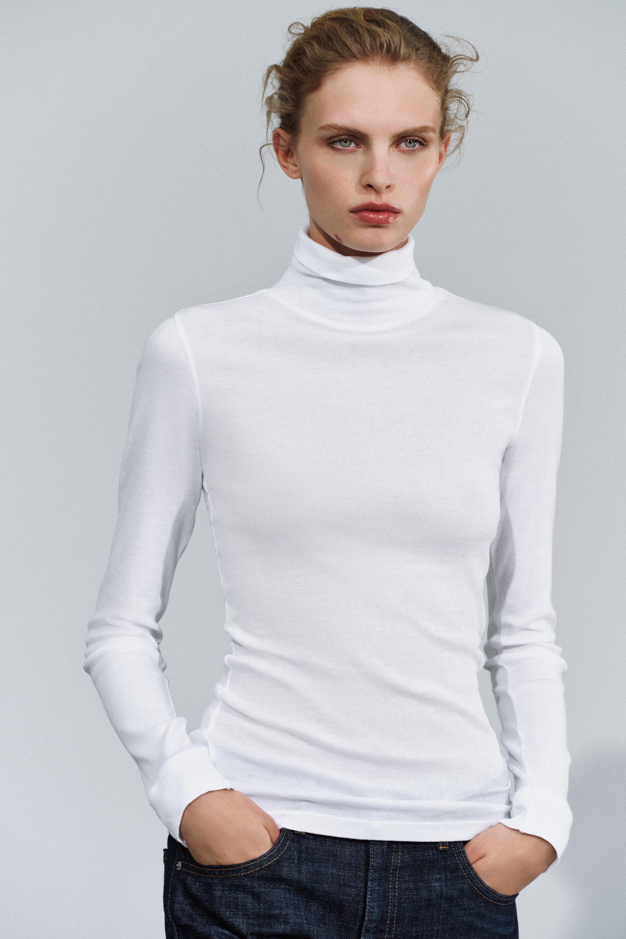 MOCK NECK TOP