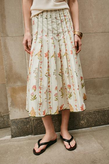 FALDA TABLAS FLORES ZW COLLECTION - Multicolor de Zara