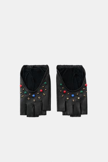 SHORT LEATHER STUDDED STONE GLOVES - Black by Zara - Image 1