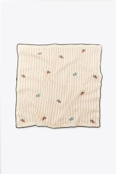 STRIPED SCARF WITH EMBROIDERED FLOWERS - Ecru by Zara