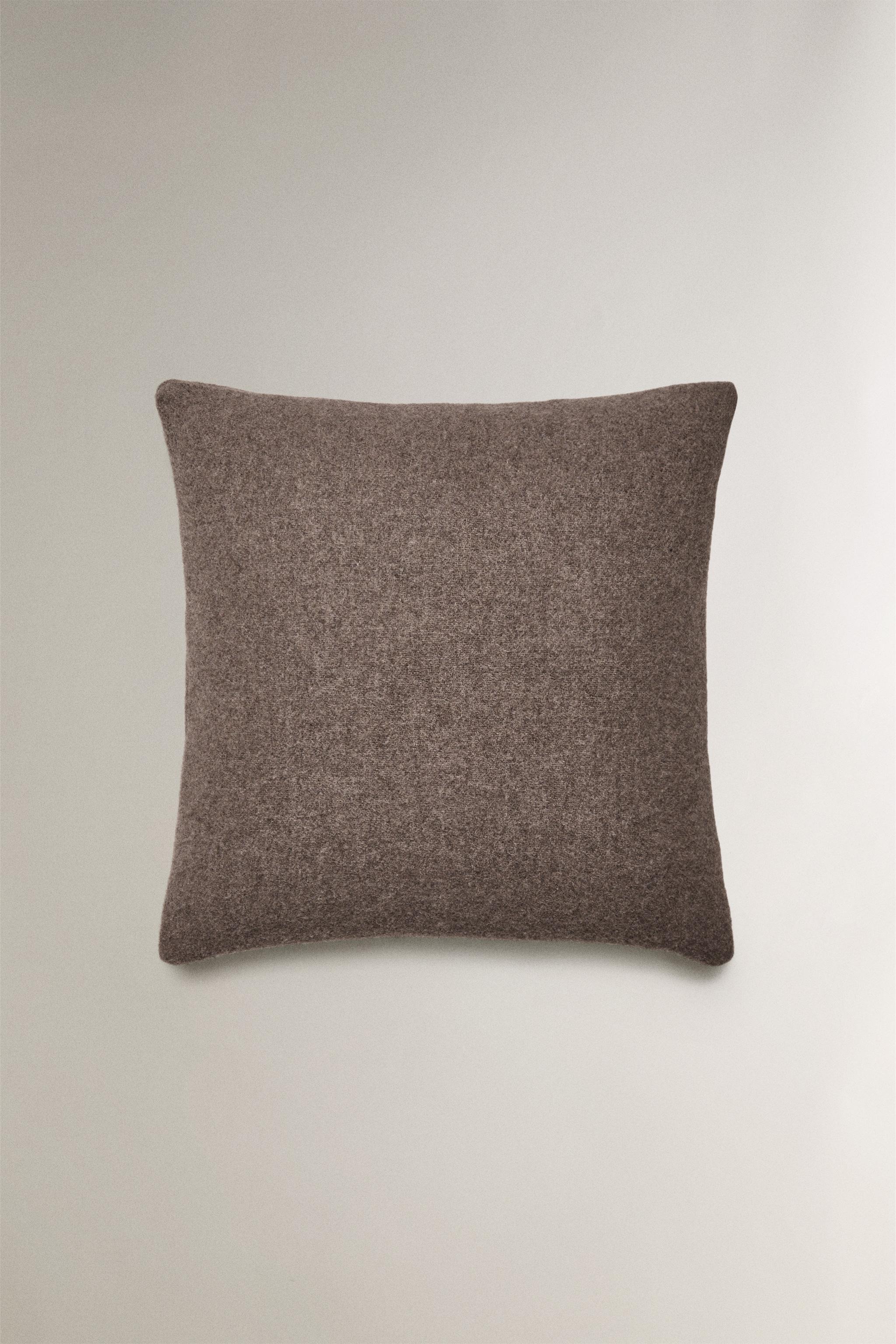 WOOL CUSHION COVER