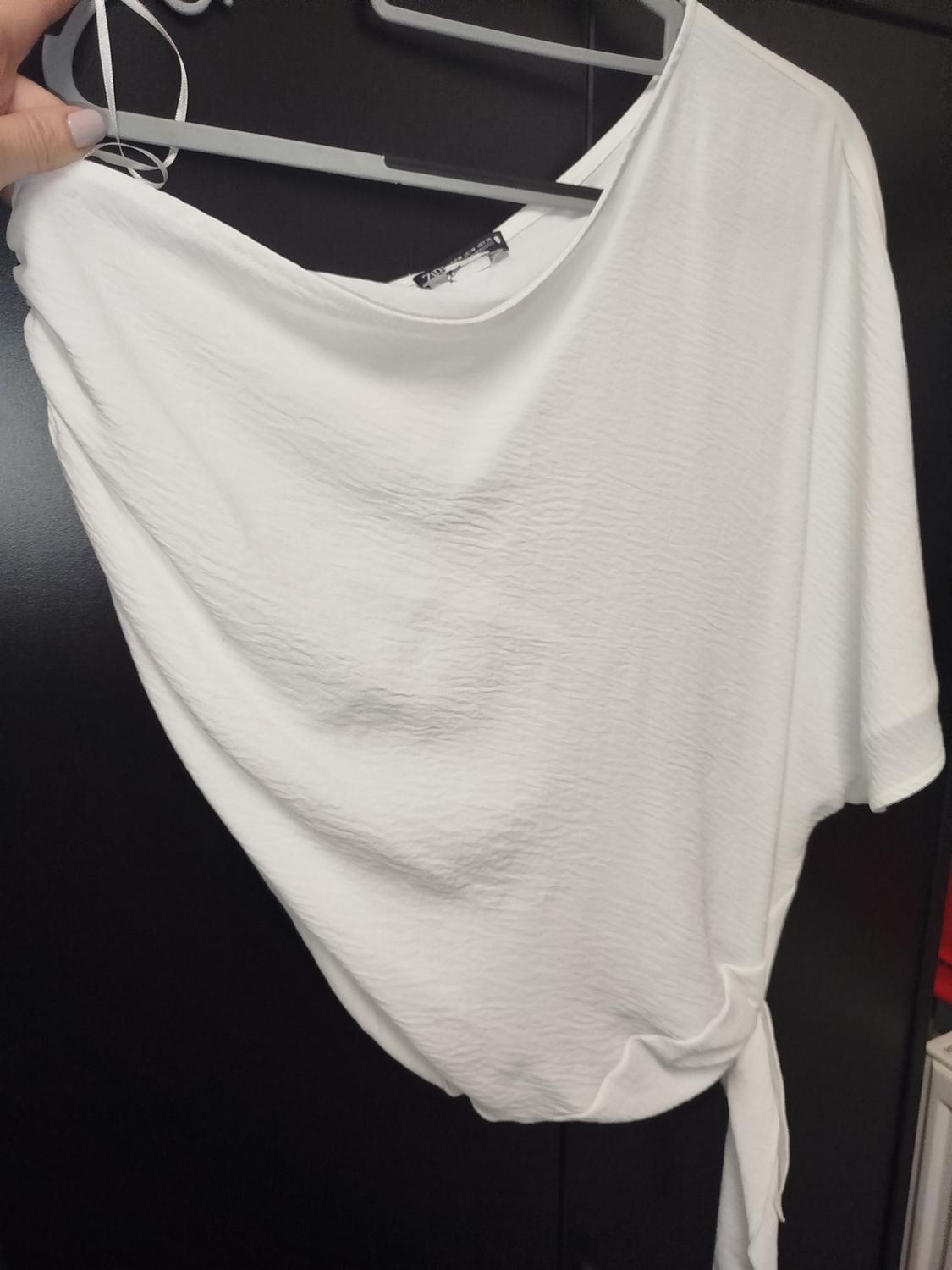 ASYMMETRIC TOP WITH KNOT - Image 5