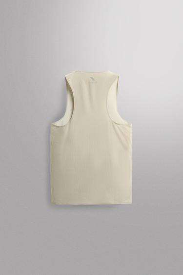LIGHTWEIGHT RUNNING TANK TOP - Grey green by Zara