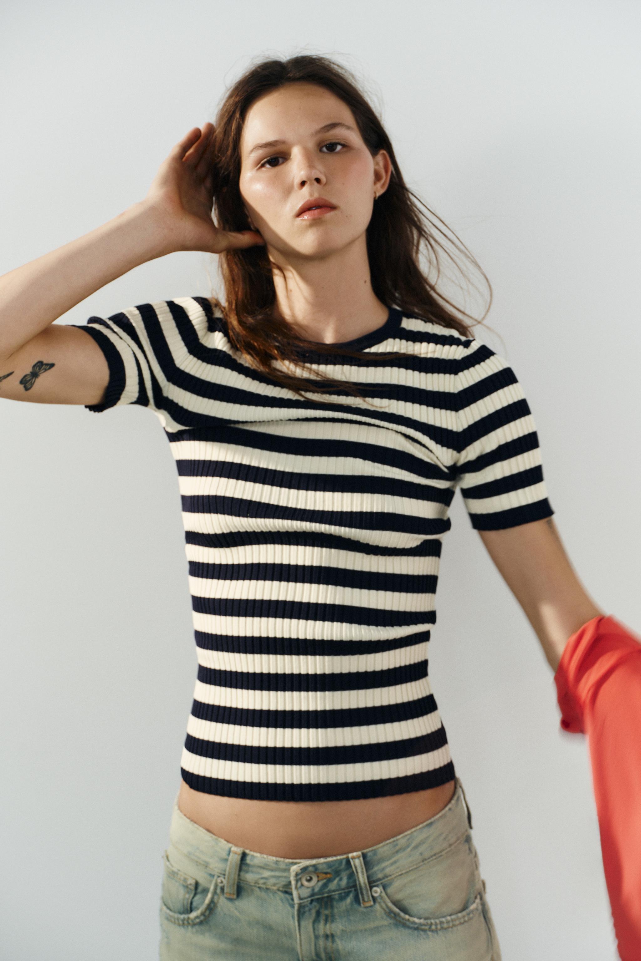 STRIPED RIBBED KNIT TOP