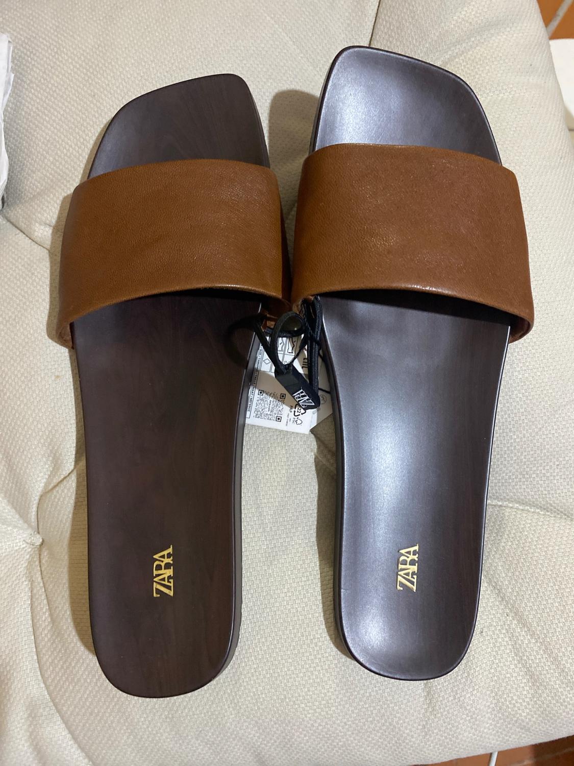 SOFT LEATHER FLAT SANDALS - Image 5
