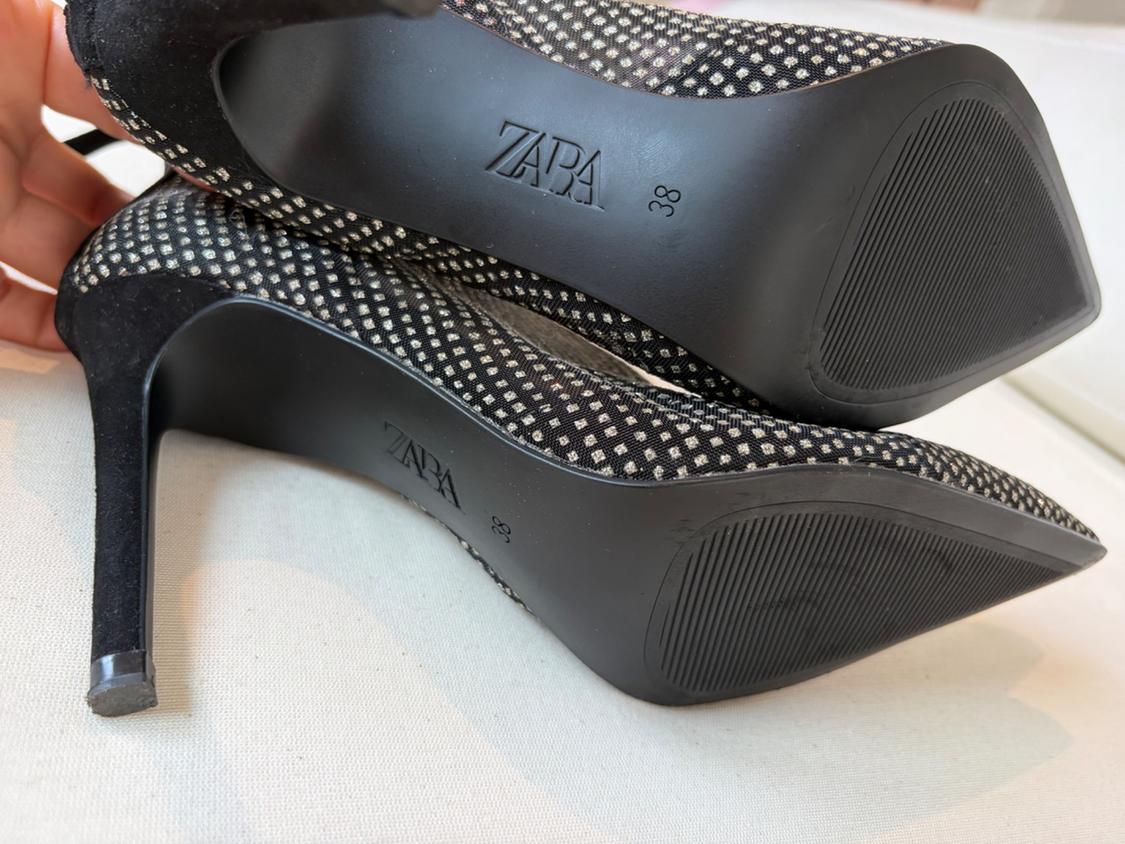 HIGHHEEL ANKLE BOOTS WITH RHINESTONES. POINTED TOE - Image 7