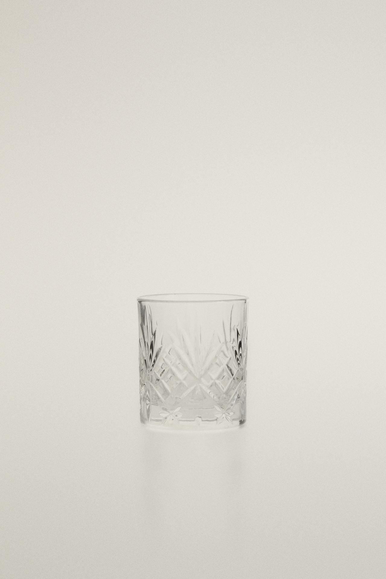 ENGRAVED CRYSTALLINE SHOT GLASS — Transparent
