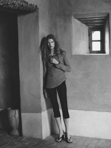 Zara Product image - 516 - Image 0