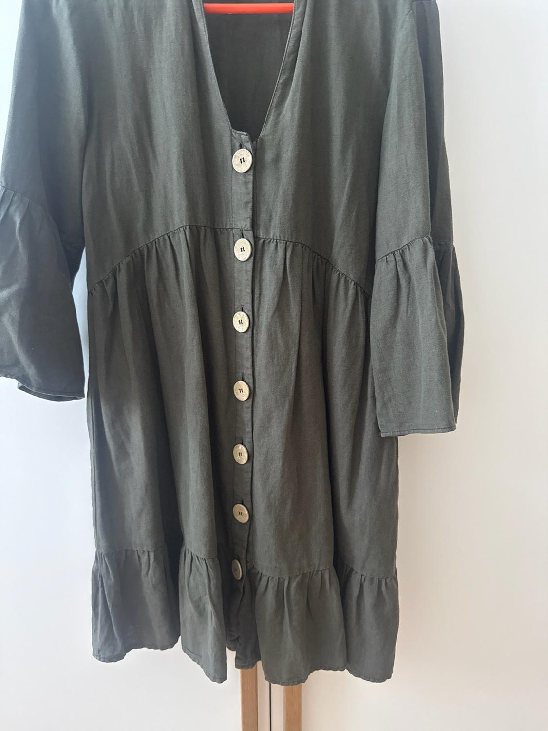 RUFFLED DRESS WITH BUTTONS - Image 4