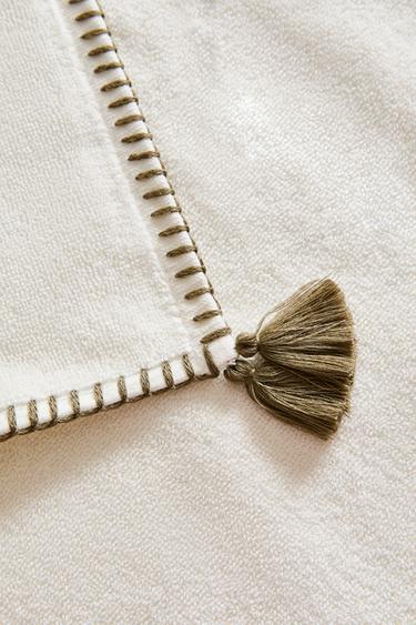 BATH TOWEL WITH TOPSTITCHING AND TASSELS - Ivory by Zara - Image 4