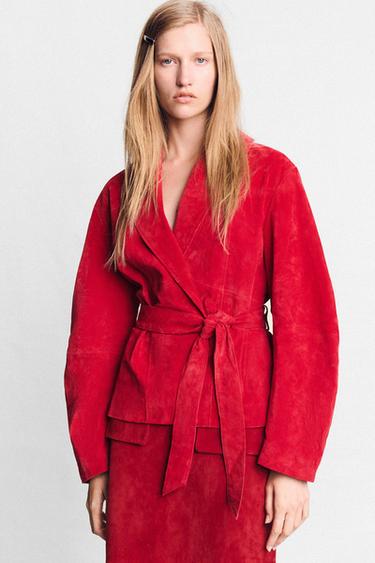 CAZADORA 100% PIEL CINTURÓN - Rojo fuerte de Zara