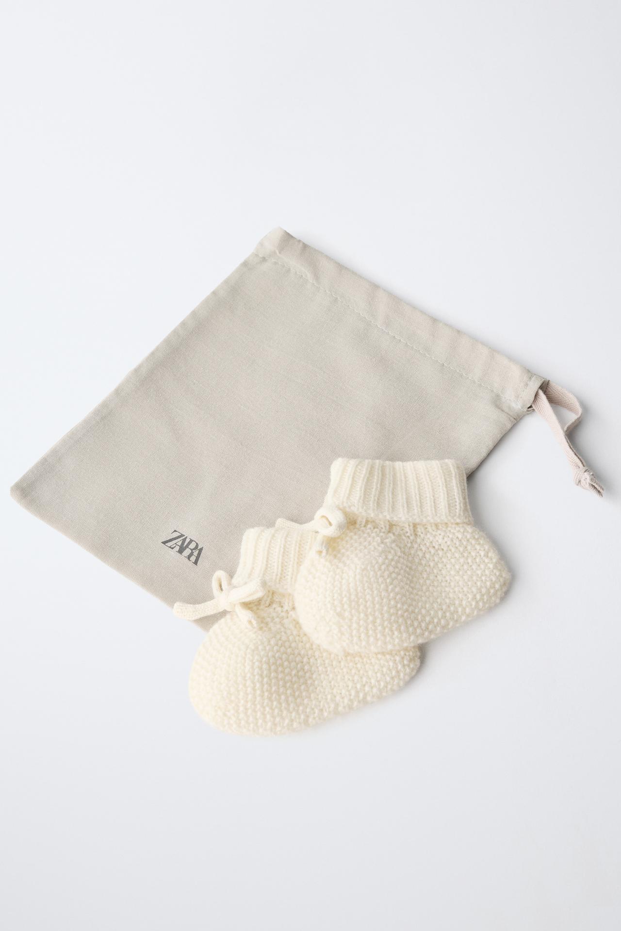 KNIT BABY BOOTIES — Off White