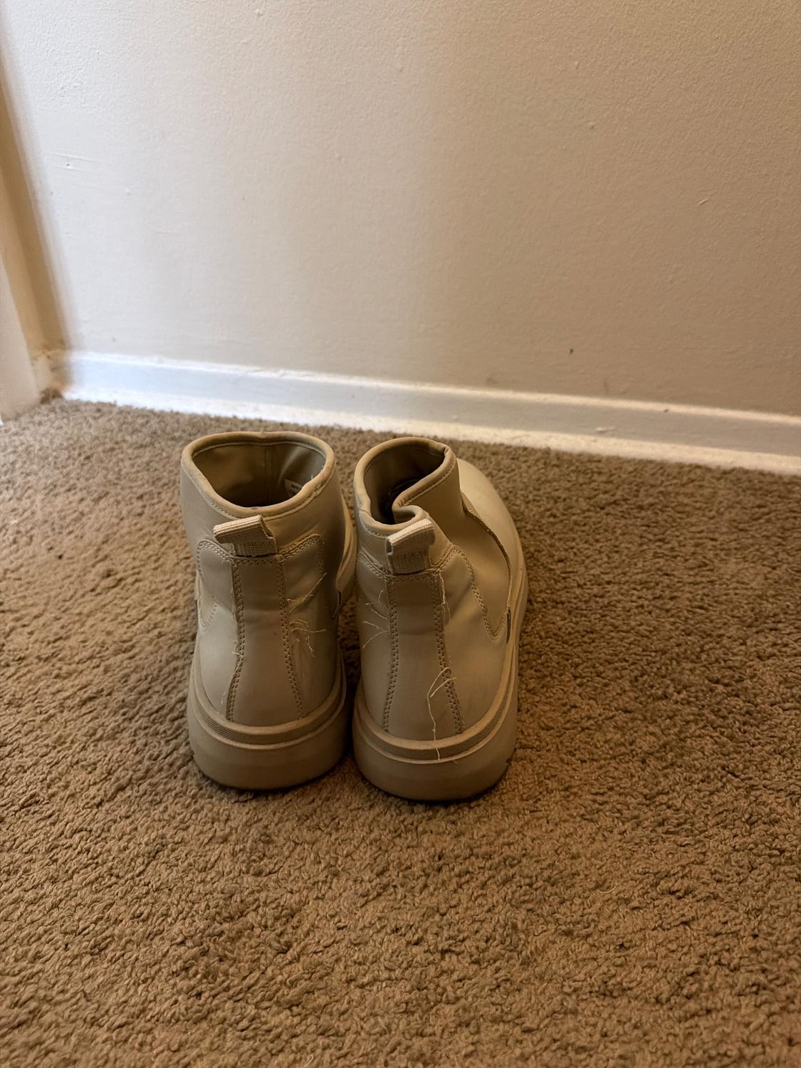 BOOT - Image 2