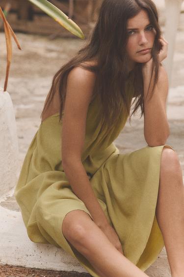 ROBE FLUIDE À ENCOLURE AMÉRICAINE - Vert huile de Zara - Image 3