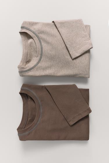 PAKKE MED TO OVERLOCK T-SHIRTS MED KONTRAST - Flerfarvet fra Zara