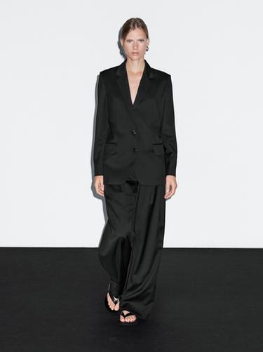 Americana dos botones 100% lana fría - Negro de Zara