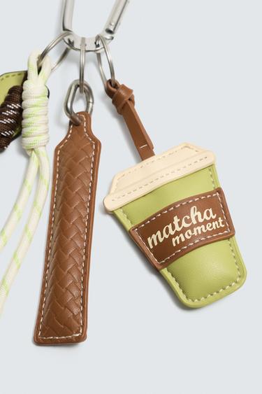 MULTI-CHARM KEY RING - Green by Zara - Image 1