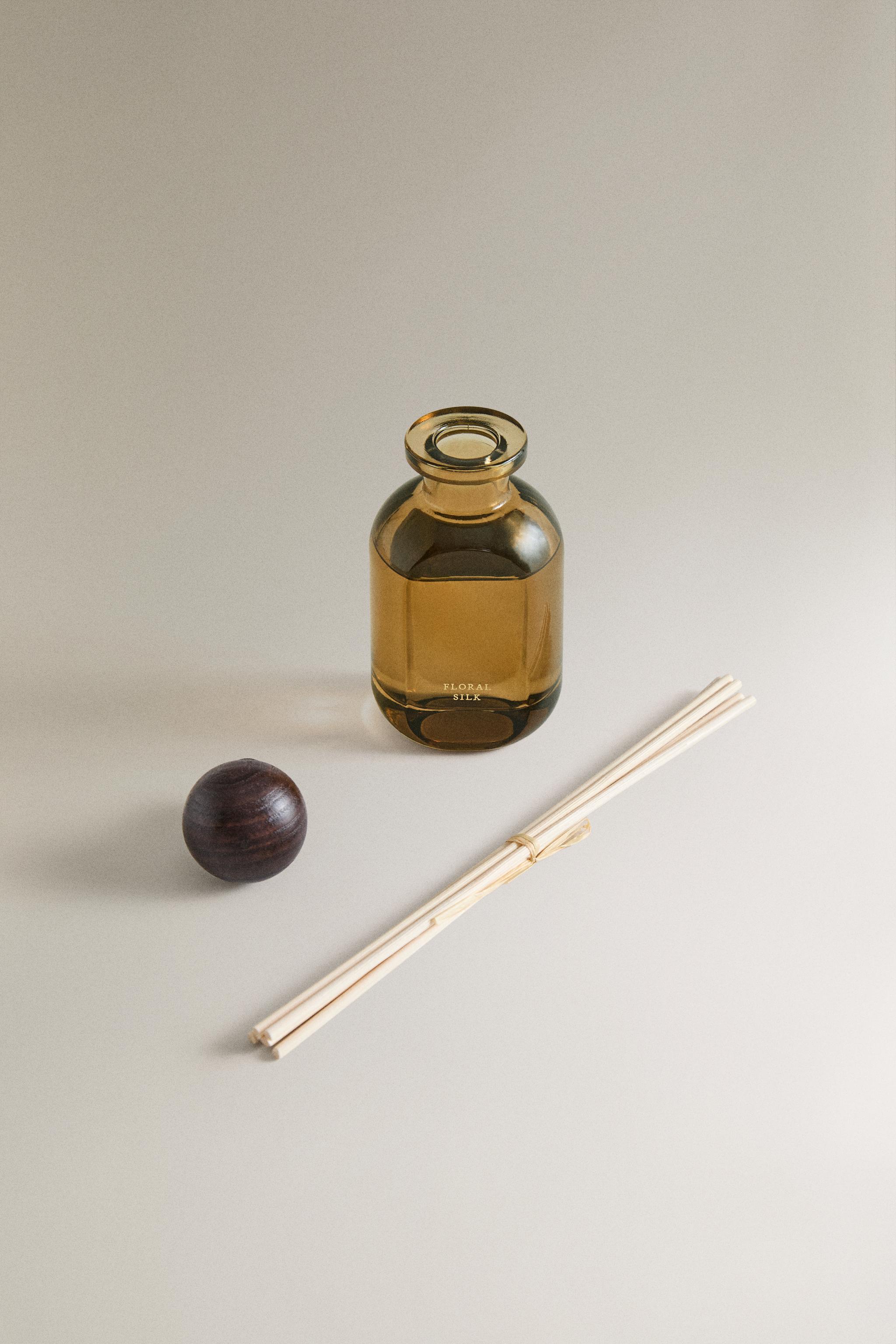 (100 ML) FLORAL SILK REED DIFFUSERS — Ecru/Yellow