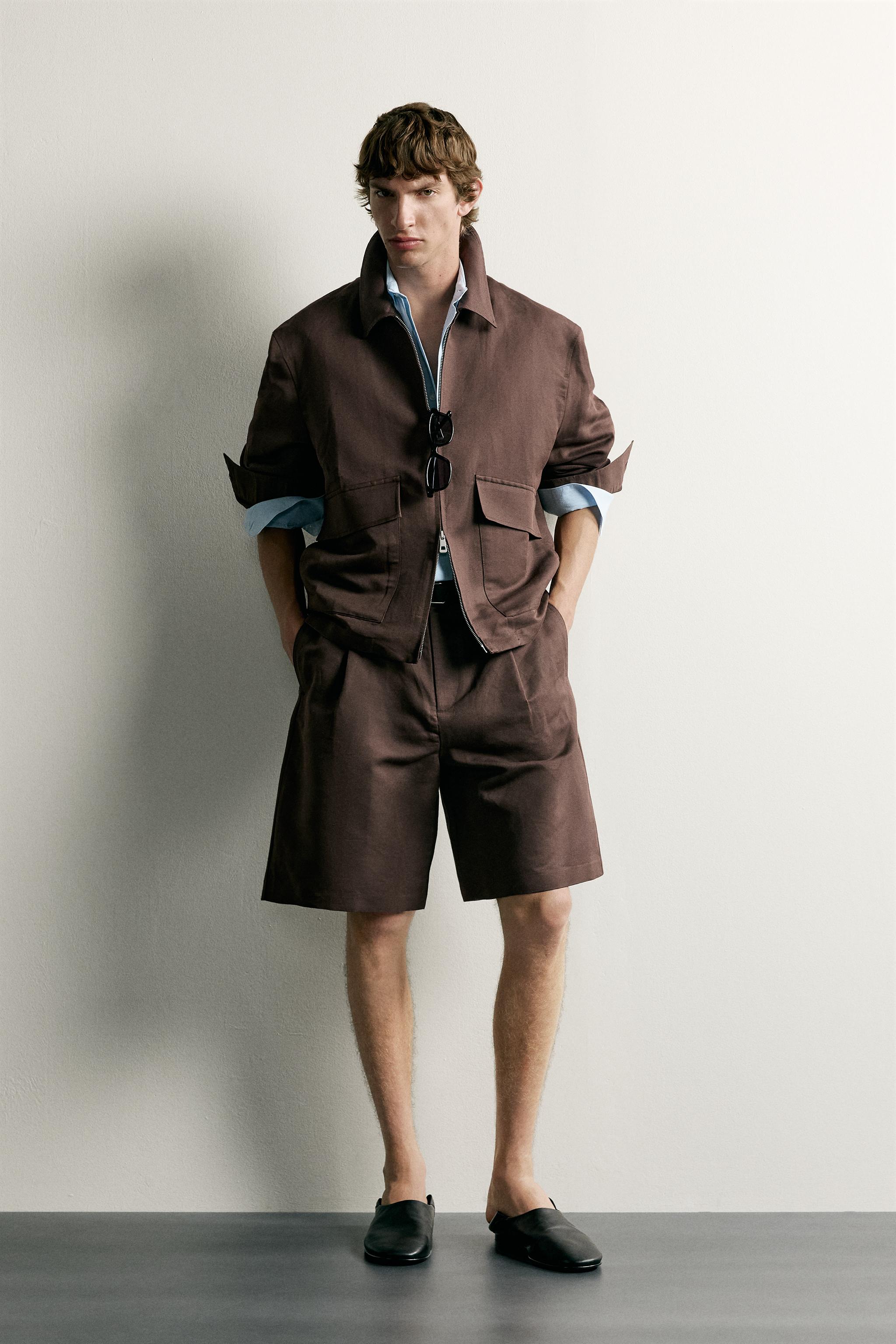 LINEN-COTTON RELAXED-FIT PLEATED BERMUDA SHORTS