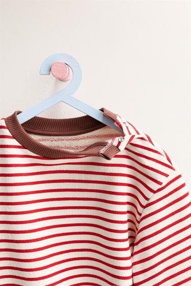 ZARA TIMELESS - SWEAT À RAYURES - Écru / Rouge de Zara - Image 2