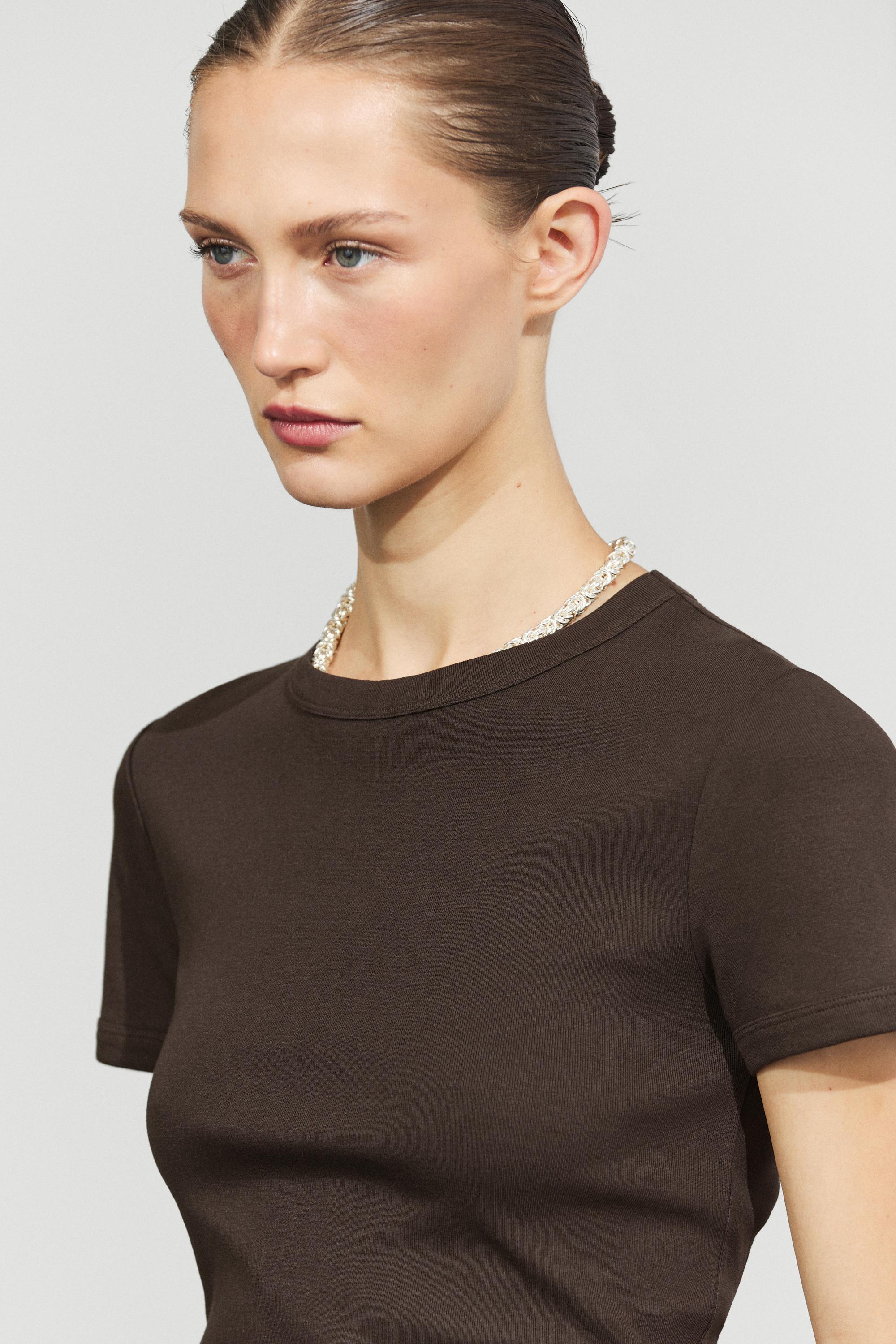 Ribbed short sleeve T-shirt — Brown