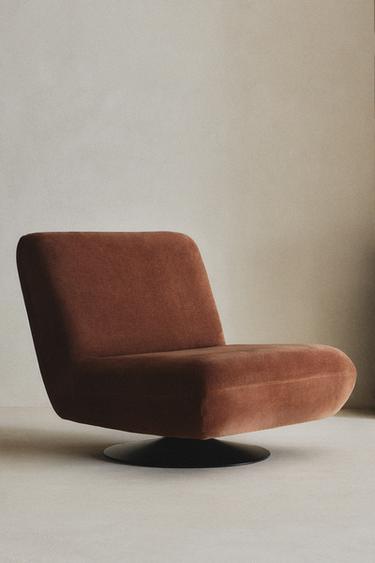VELVET SWIVEL ACCENT CHAIR - Dark pink by Zara