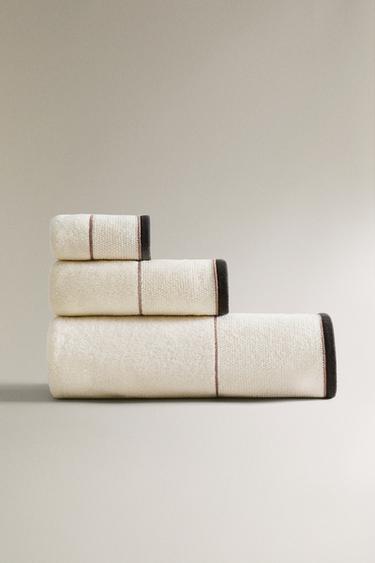 BATH TOWEL WITH RICE STITCH BORDER - Ivory by Zara