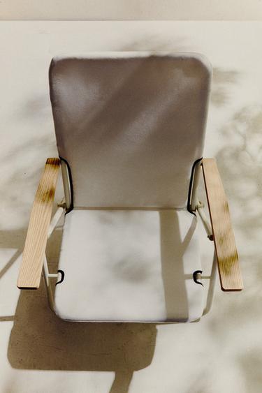 FOLDING BEACH CHAIR WITH WOODEN ARM RESTS - Ecru by Zara
