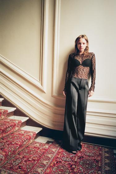 PANTALON SATINÉ TAILLE HAUTE - Noir de Zara