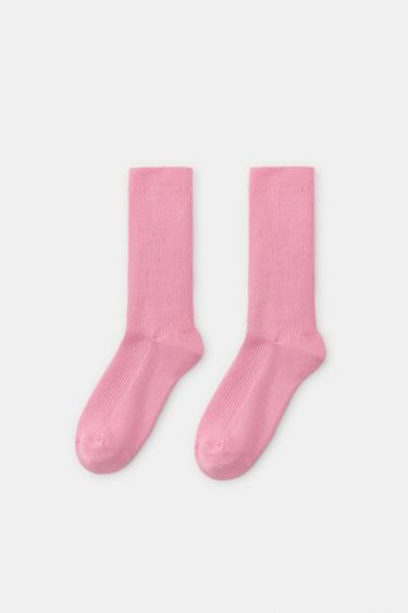 BASIC MICRO-RIBBED SOCKS - Fuchsia by Zara
