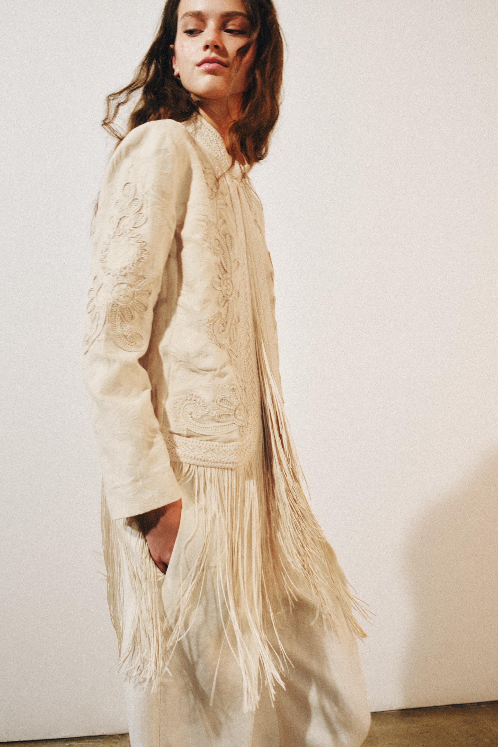 ZW COLLECTION FRINGED JACKET — Ecru / Beige