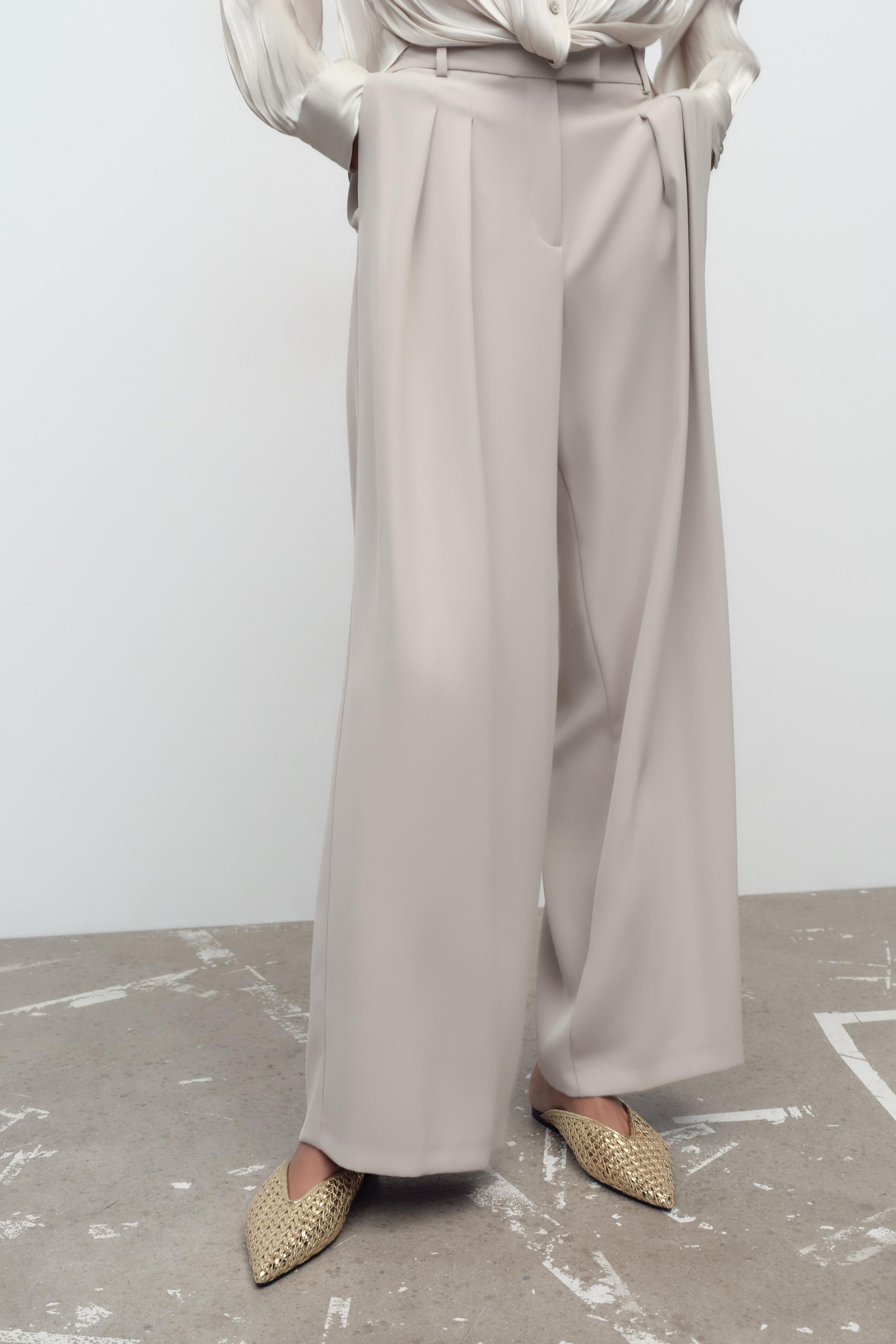 【ZARA】ダーツ入りワイドレッグパンツ サンド | 2881/506/711 ZARA】ダーツ入りワイドレッグパンツ サンド | 2881/506/711