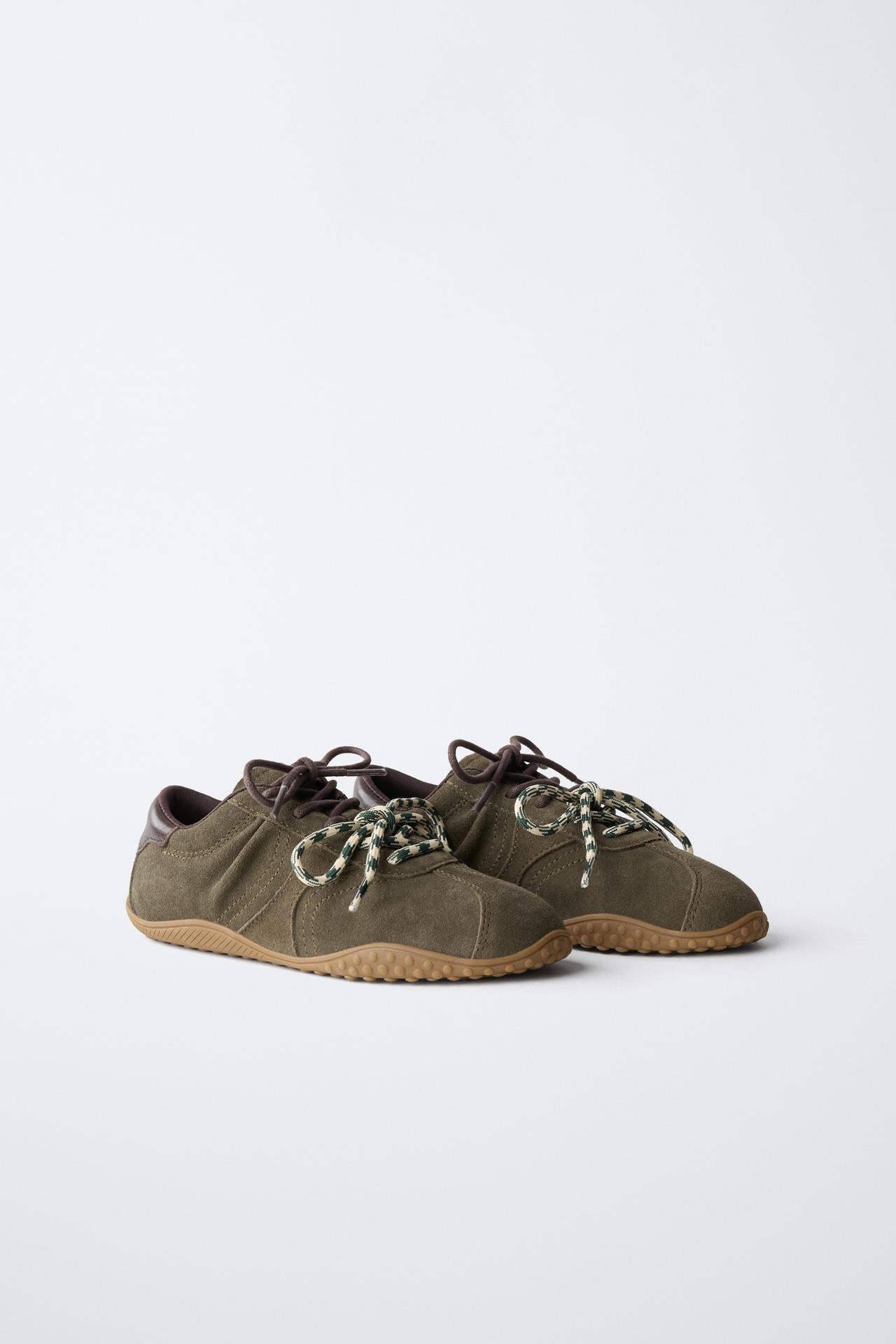 LEATHER LACE-UP SNEAKERS — Green