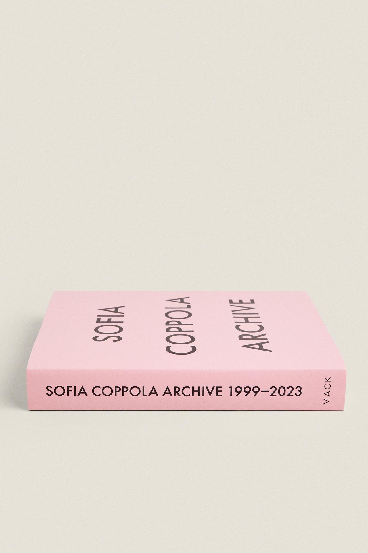 SOFIA COPPOLA ARCHIVE BOOK (ENGLISH) — Pink