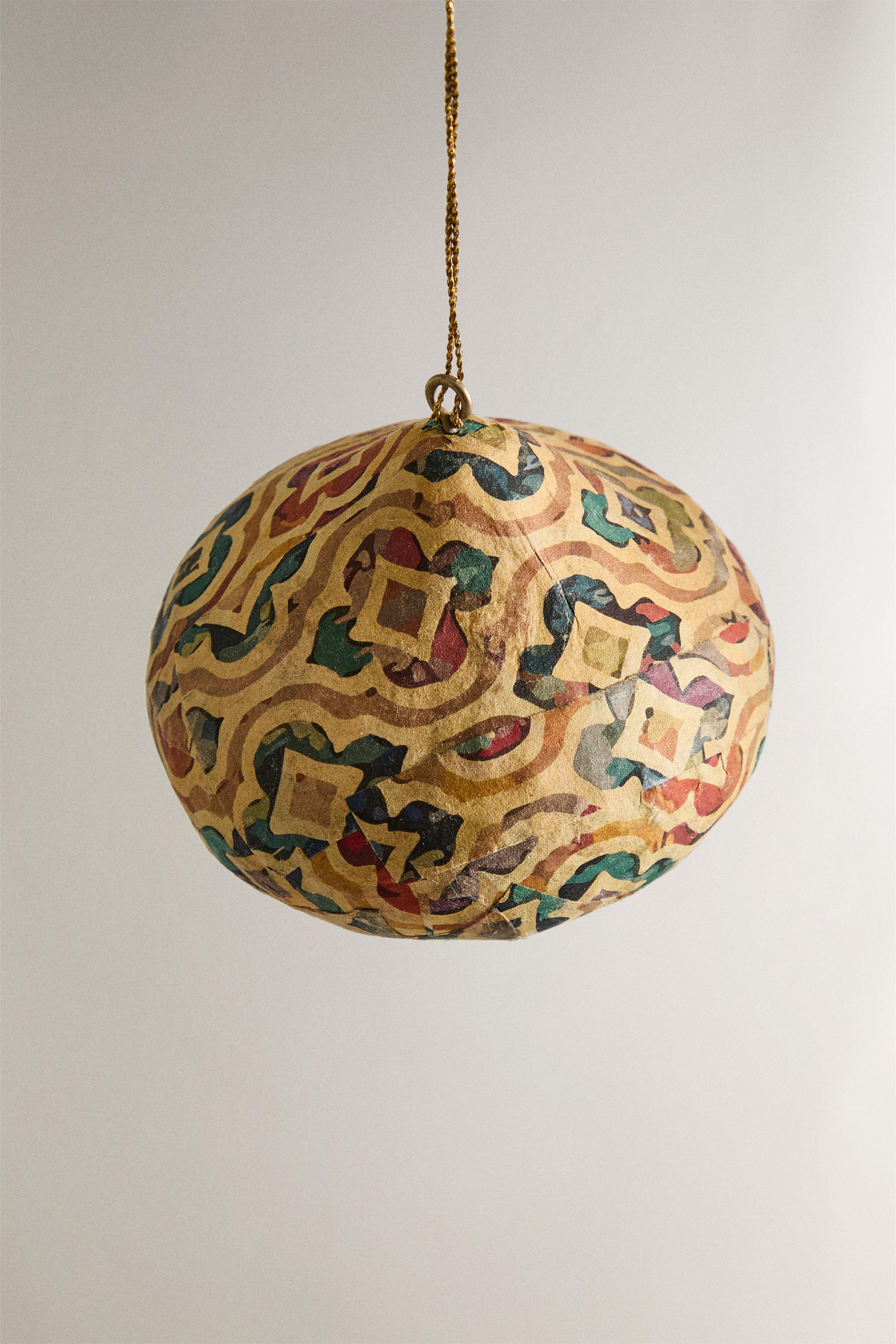 DIAMOND PRINT CHRISTMAS TREE ORNAMENT