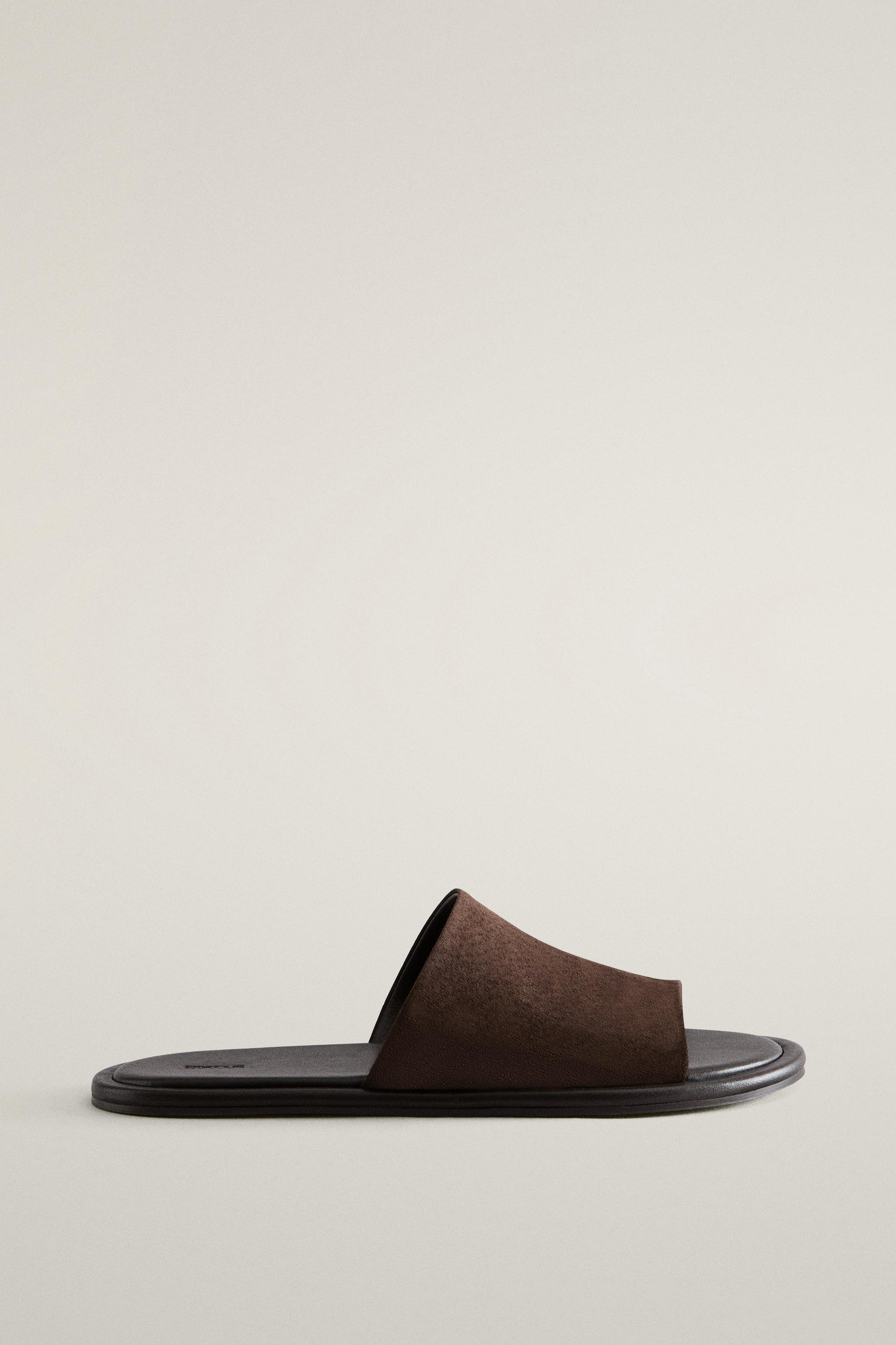 MULES EN CUIR
