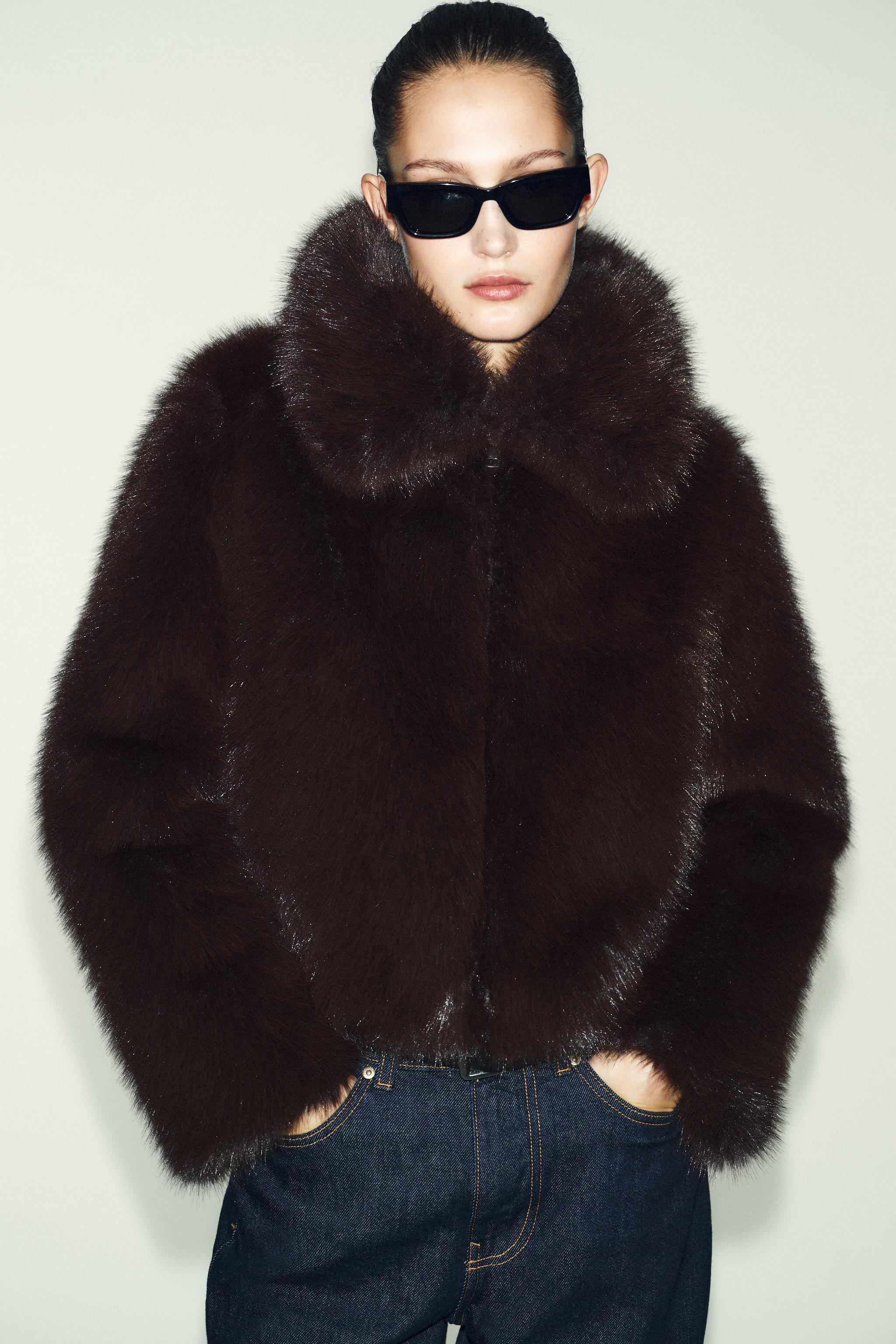 SHORT FAUX FUR COAT WITH LAPEL COLLAR