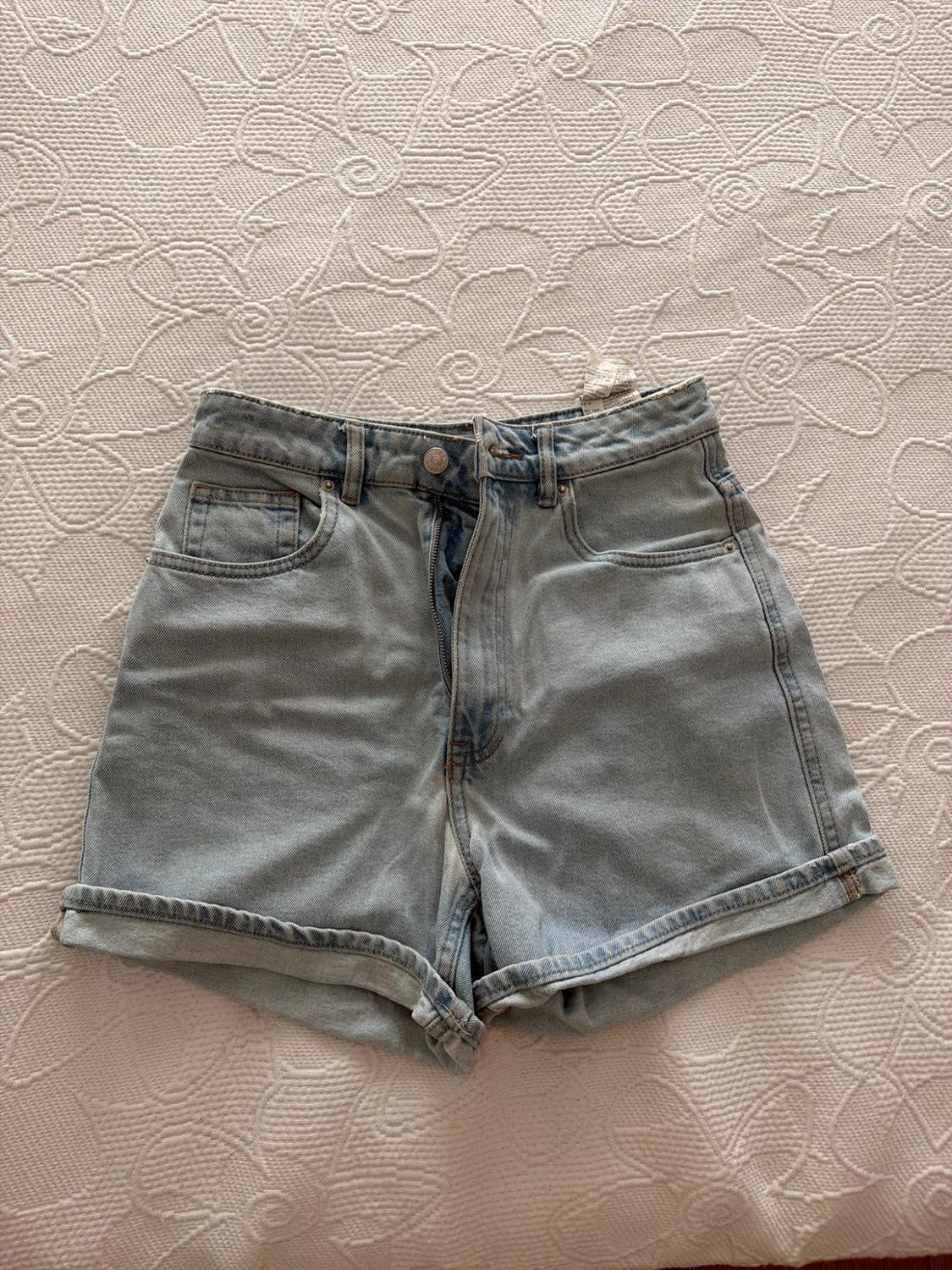 AUTHENTIC DENIM MOM FIT BERMUDA SHORTS - Image 3