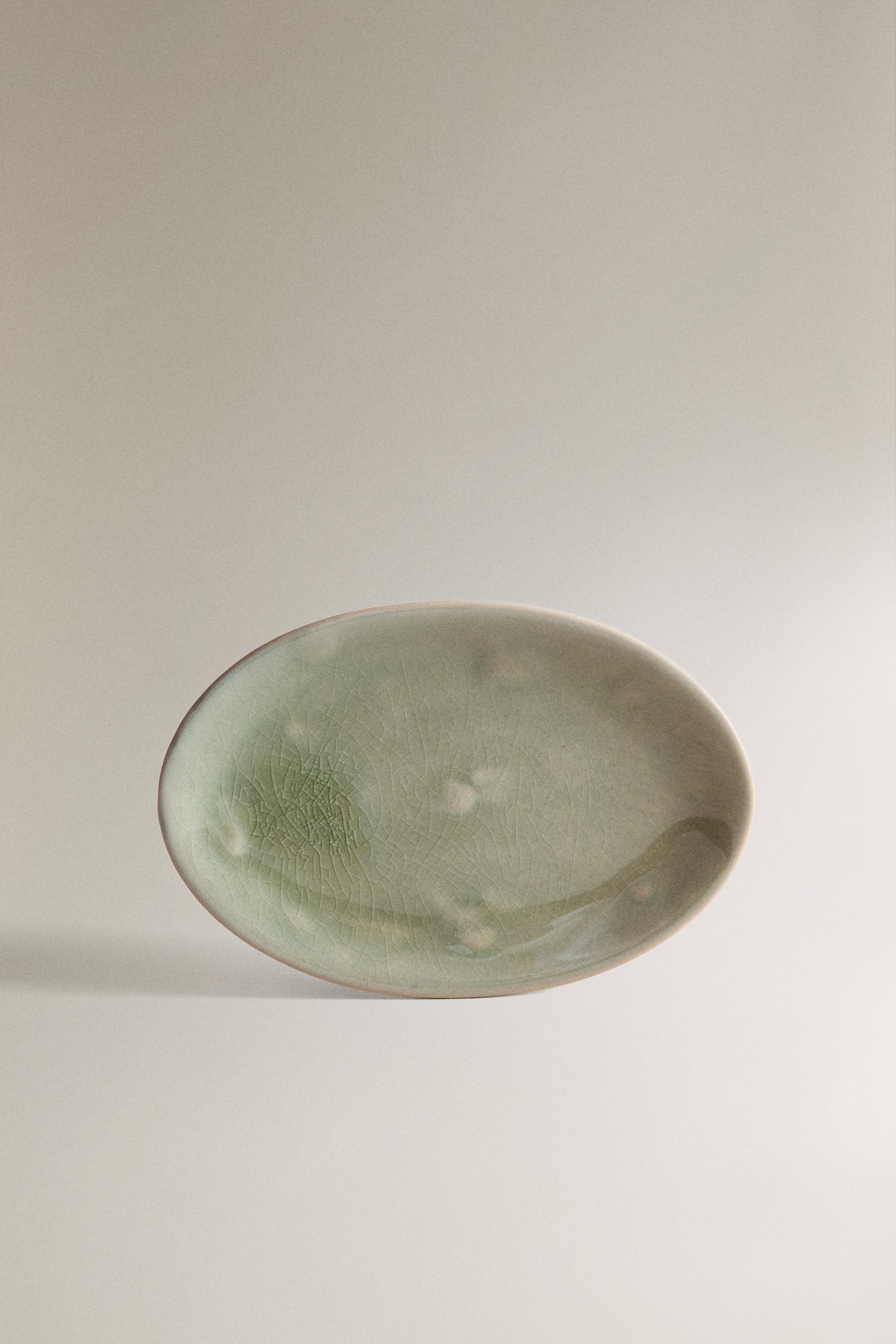GREENISH BATHROOM SOAP DISH