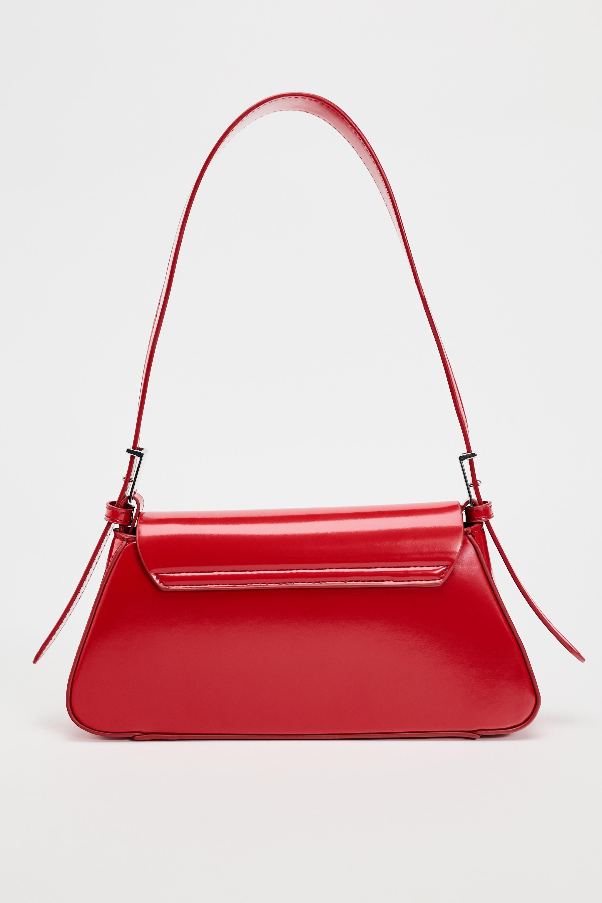 Pochette hotsell rouge zara