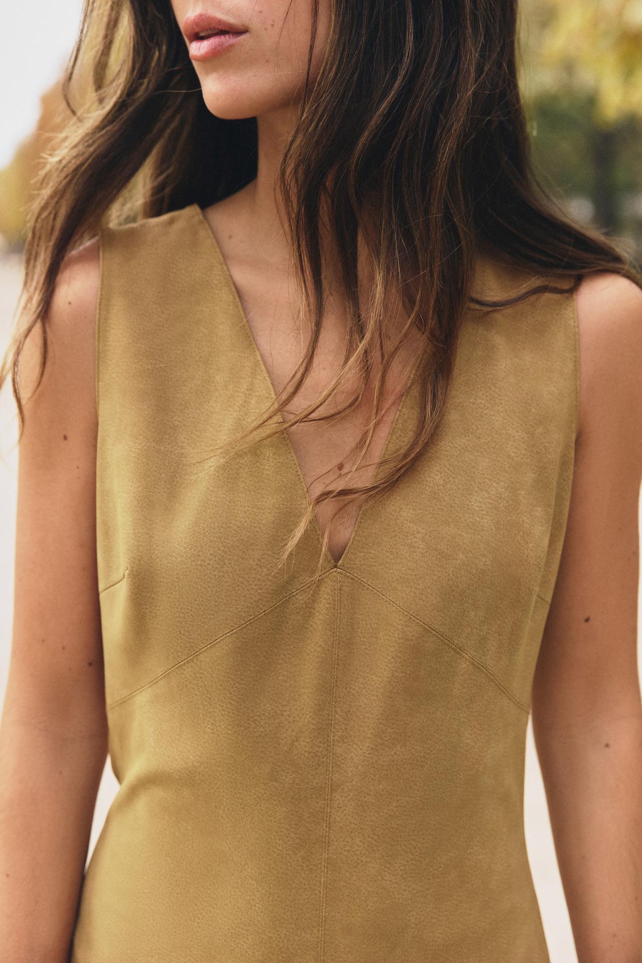 MIDI SUEDE EFFECT DRESS — Mid-camel