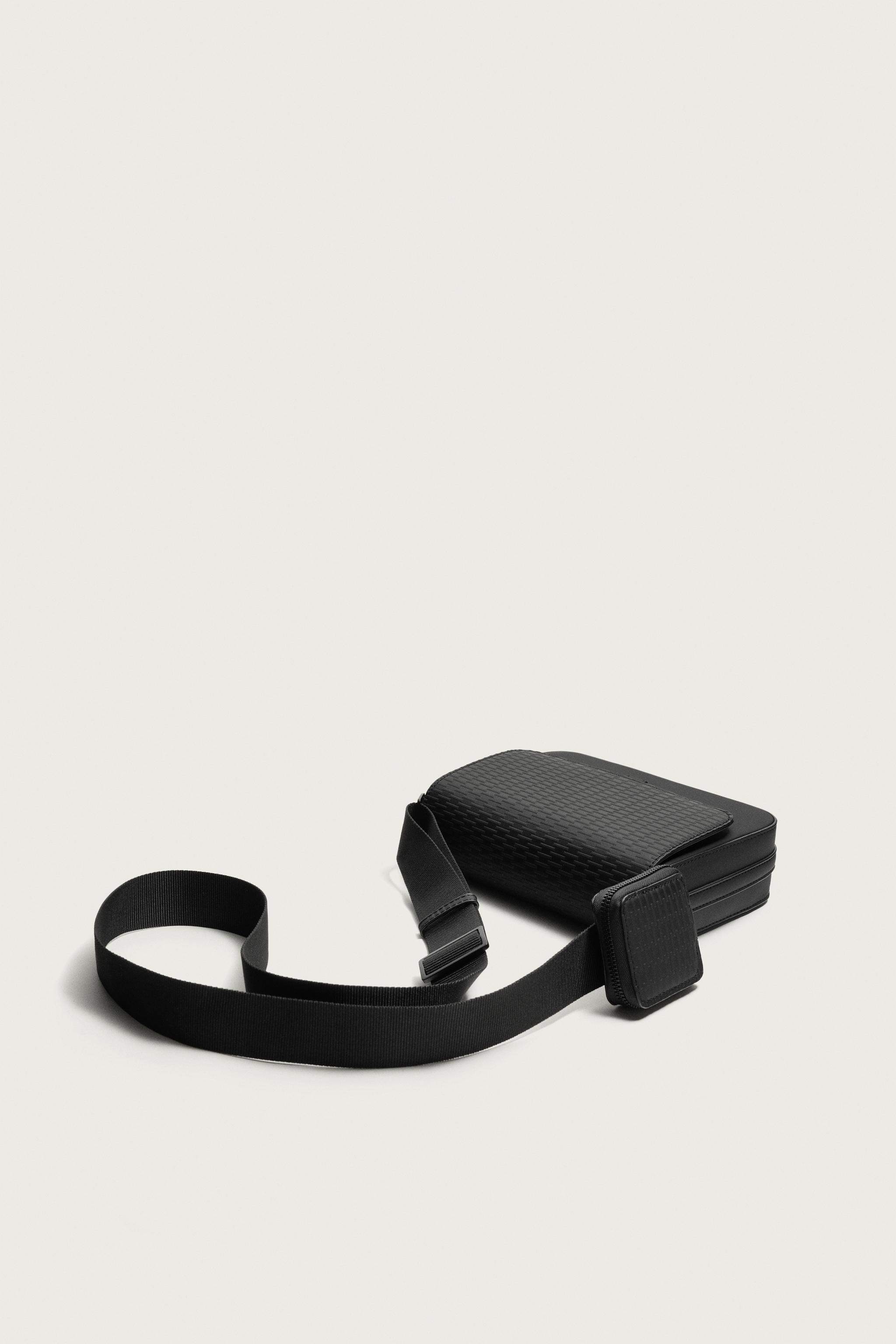 RUBBERIZED TEXTURE CROSSBODY BAG
