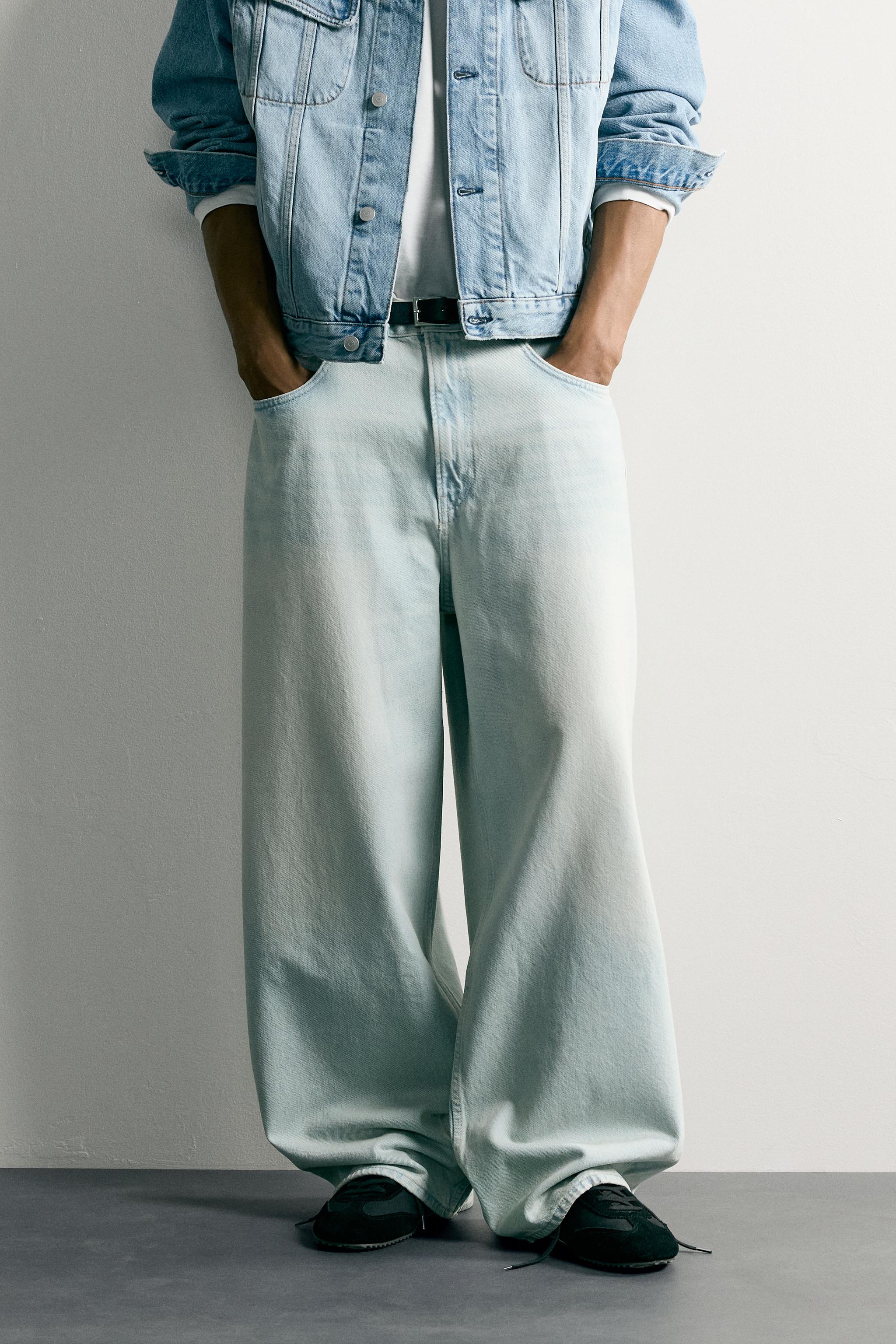 BAGGY FIT JEANS — Light blue