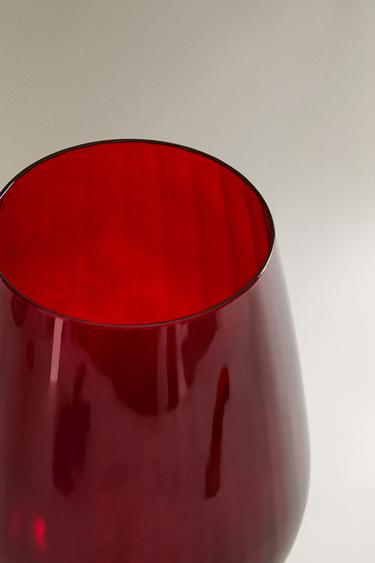 CRYSTALLINE CHRISTMAS WINE GLASS WITH RAISED DESIGN - Red by Zara - Image 2