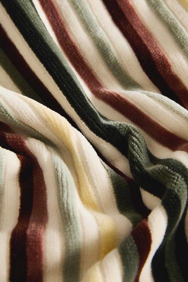 BADEHANDTUCH VELOUR STREIFEN - Bunt von Zara