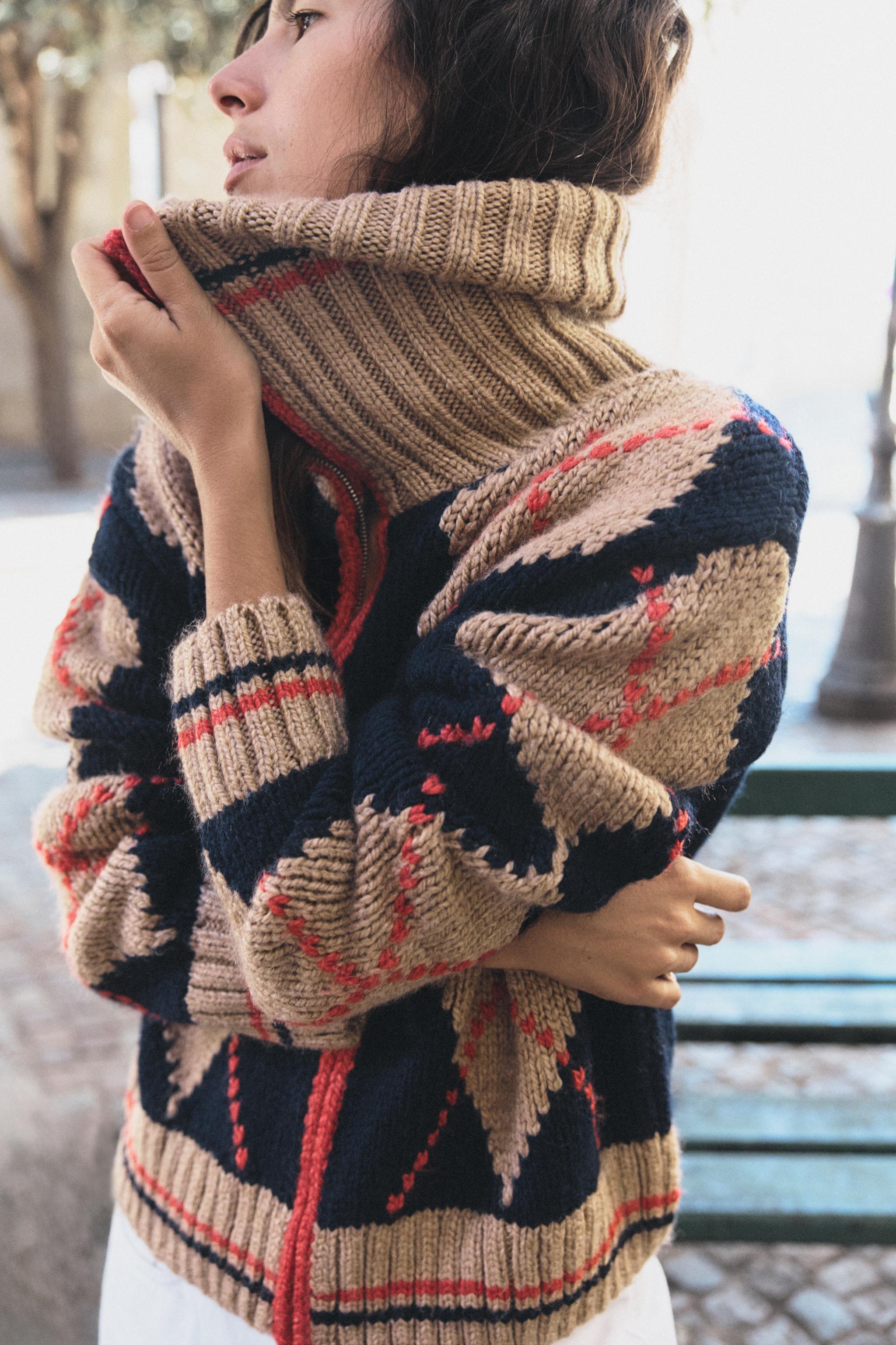 GILET EN MAILLE À LOSANGES