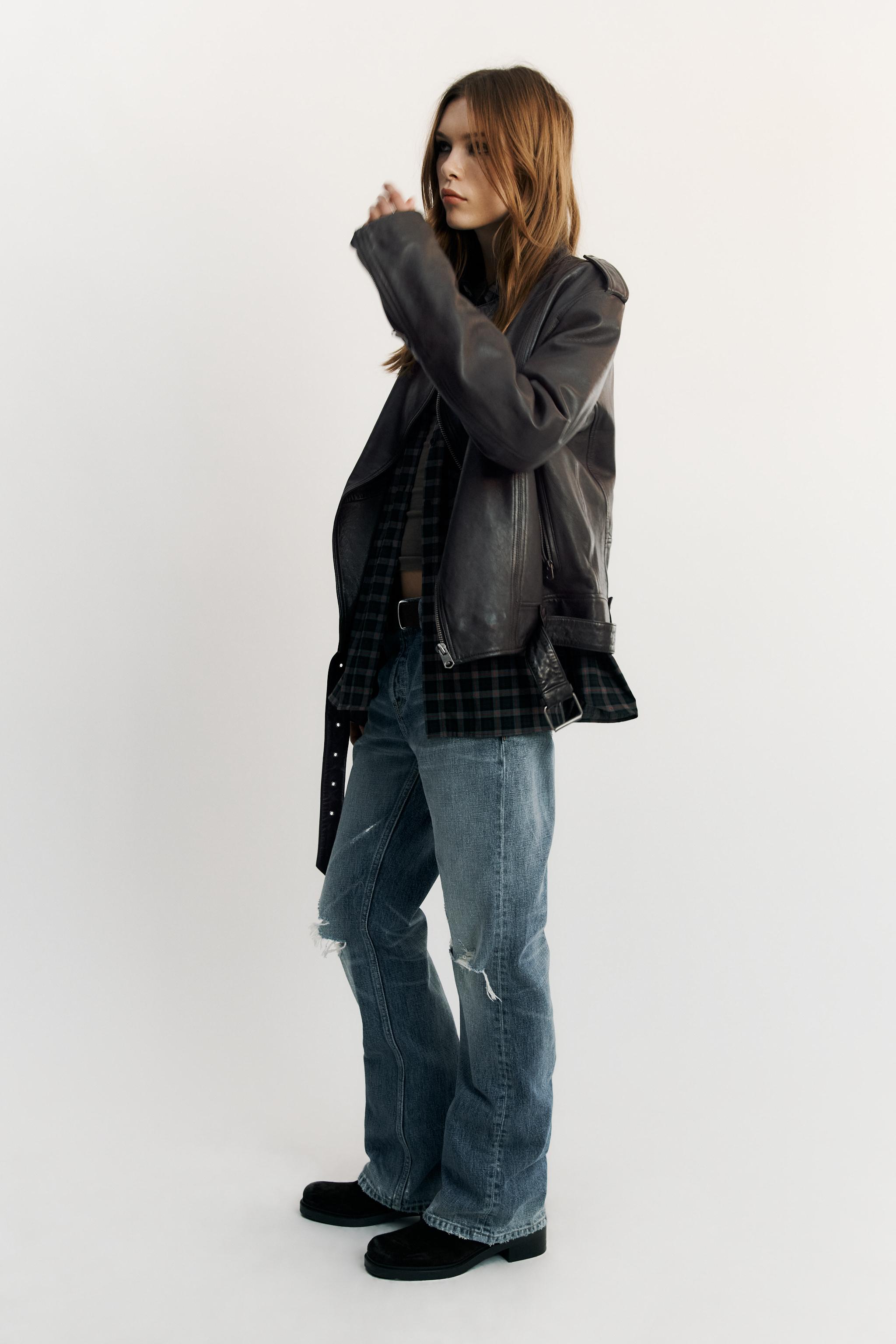 TRF STRAIGHT LOW-RISE DISTRESSED JEANS