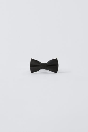 PAJARITA ESTRUCTURA SATINADA - Negro de Zara