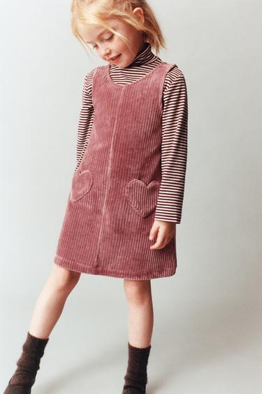 CAMISETA CUELLO VUELTO - Raya Roja de Zara